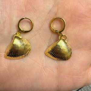 Mayamar Gold Shell Hoop Earrings